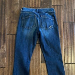 Express cropped skinny mid rise size 6